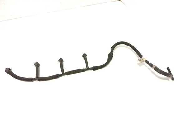 Volvo V60 Fuel return line/hose 31321198 0445130003