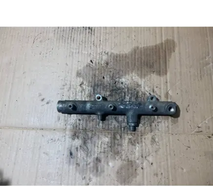 Audi A6 S6 C6 4F Fuel main line pipe 059130090J