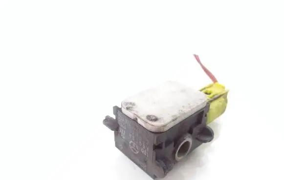 Mercedes-Benz R W251 Airbag deployment crash/impact sensor 0038202926