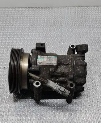 Renault Clio III Air conditioning (A/C) compressor (pump) 8200651251 08336505762