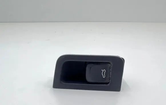 Audi A7 S7 4G Tailgate opening switch 4G8959830