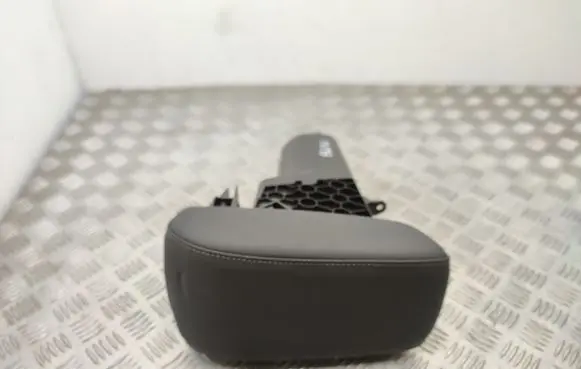Opel Grandland X Armrest YP00057077