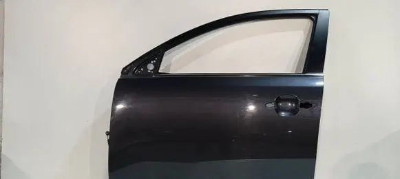 KIA Sportage Front door