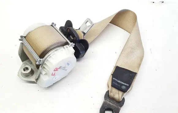 Jaguar XF X250 Front seatbelt 34025571A nr8921