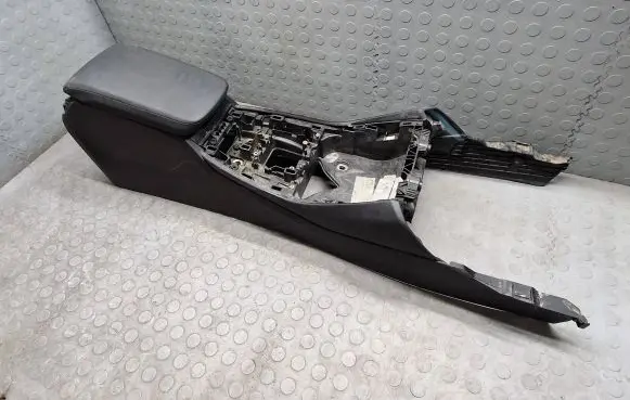BMW X3 G01 Center console 1334953