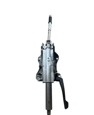 Steering wheel axle set
