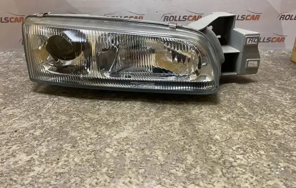 Mazda 626 Headlight/headlamp 203110B 203110052