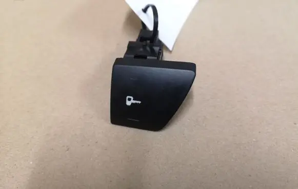 Peugeot 307 Central locking switch button 9636668477