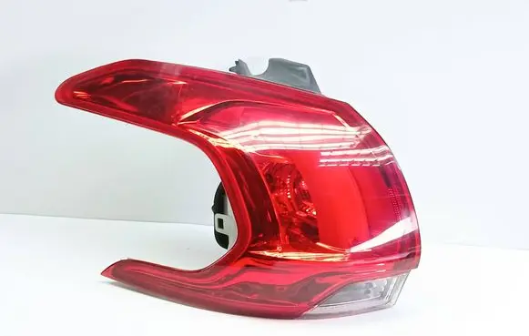Peugeot 2008 I Rear/tail lights