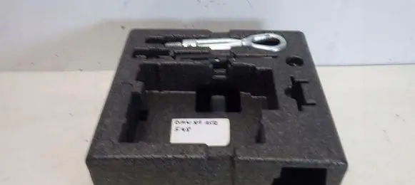 BMW X1 F48 F49 Glove box in trunk 6865710
