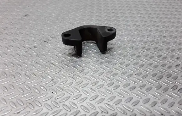 BMW 3 E46 Fuel Injector clamp holder