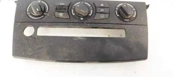 BMW 5 E60 E61 Climate control unit 6411695682501 64116956825-01