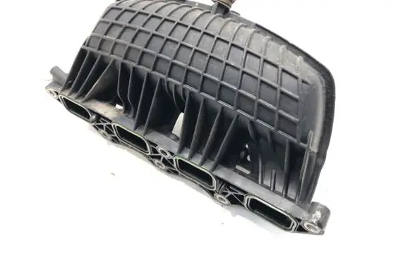 Volkswagen Golf V Intake manifold 03C129711Q