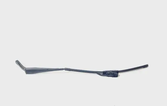 Ford Mondeo Mk III Front wiper blade arm 1S7117526CC 1S7117526