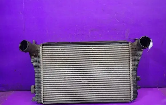 Audi A3 S3 A3 Sportback 8P Intercooler radiator
