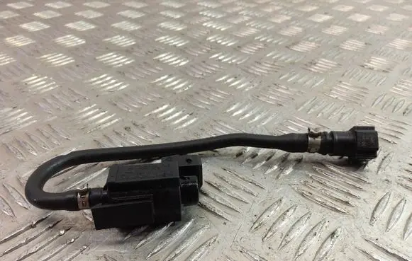 Jaguar XF Vacuum valve 70435600 15T043