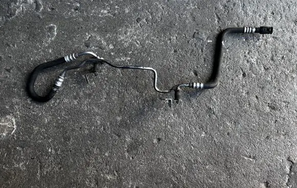 BMW 5 E60 E61 Power steering hose/pipe/line 6770432