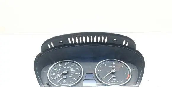 BMW 5 E60 E61 Speedometer (instrument cluster) 9194890 62109194890