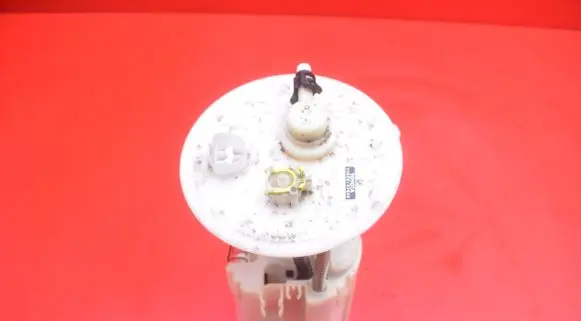 Toyota Prius (NHW20) In-tank fuel pump 77020-47040
