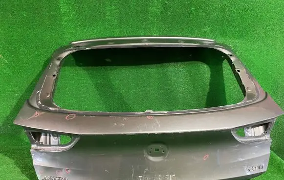 Opel Astra K Truck tailgate 