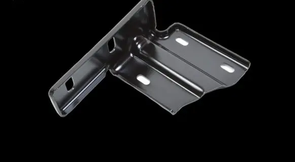Iveco Daily 6th gen Front bumper mounting bracket 5801618732