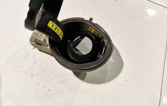 Citroen C4 II Fuel tank filler cap 112927 39112927