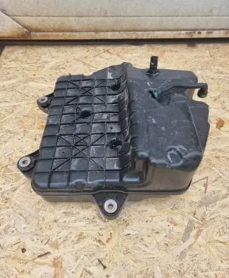 Mercedes-Benz E W238 AdBlue liquid reservoir A2054701902