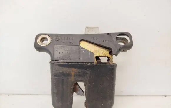 Audi A4 S4 B5 8D Tailgate/trunk/boot lock/catch/latch 8D5827505D 1798