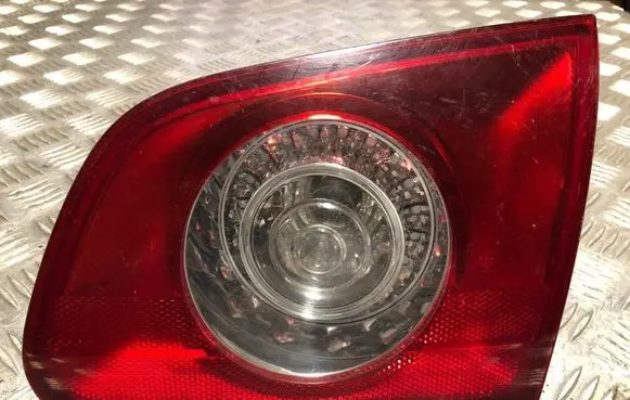 Volkswagen PASSAT B6 Tailgate rear/tail lights 3C9945094