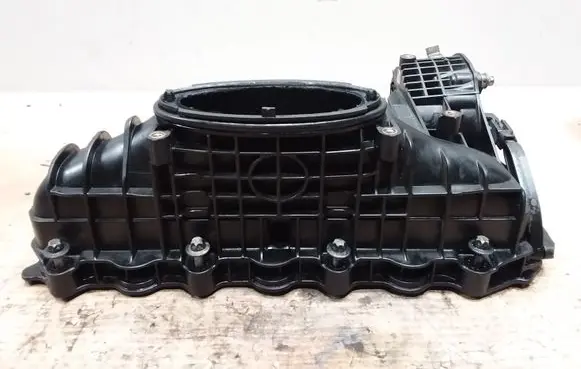 Mercedes-Benz E W212 Intake manifold A6510900037