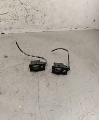 Peugeot 607 Seat heating switch 96500377XT 32419802 13576