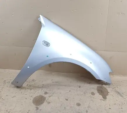 Mitsubishi L200 Fender 