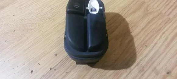 Ford Mondeo MK II Electric window control switch 97bg14a132ba