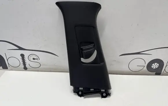 (B) pillar trim (top)