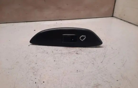 Toyota Yaris Electric window control switch