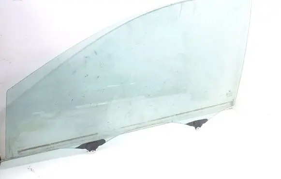 Honda CR-V Front door window glass four-door AS2