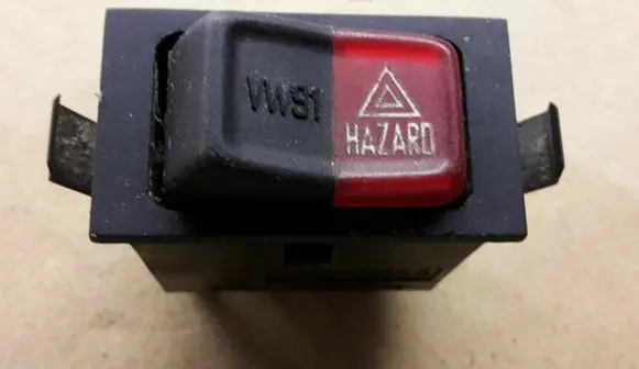 Volkswagen Jetta I Hazard light switch 161953235B