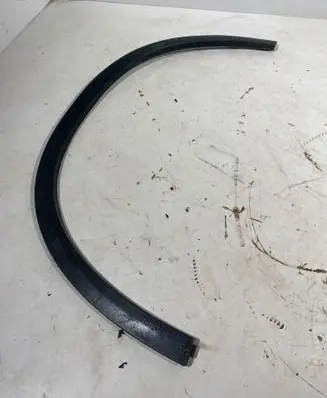 Mercedes-Benz GLC C253 Front arch trim 