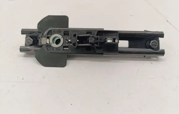 Polestar 2 Seat belt adjustment rail 8632605