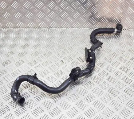 Jaguar I-Pace Engine coolant pipe/hose
