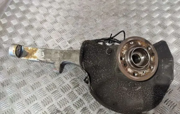 Mercedes-Benz GLE AMG (W166 - C292) Front wheel hub A1663300920 A1663340206