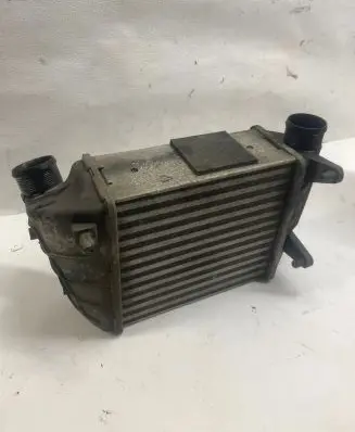 Audi A4 S4 B7 8E 8H Intercooler radiator 8E0145806L
