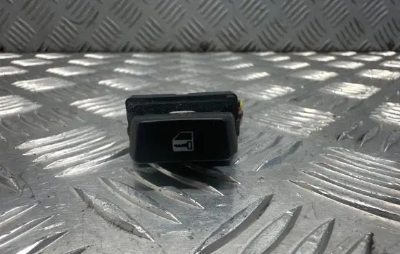 Opel Antara Electric window control switch