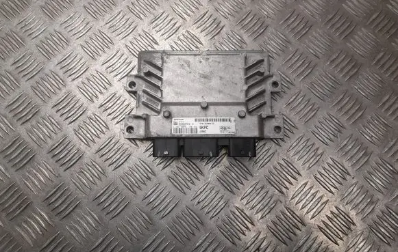 Ford Fiesta Engine control unit/module AV2112A650CC