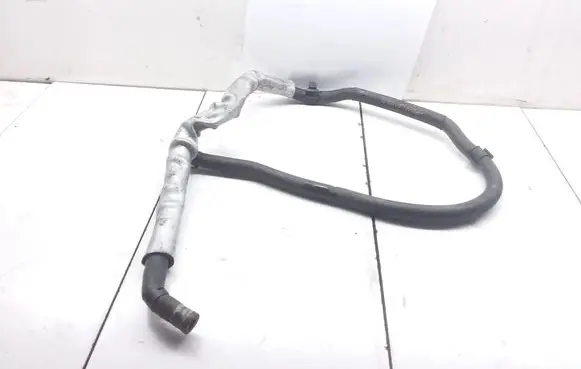 Volkswagen Touareg I Engine coolant pipe/hose 7L6122447BH
