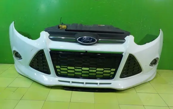 Ford Focus Front bumper PRZOD XP282