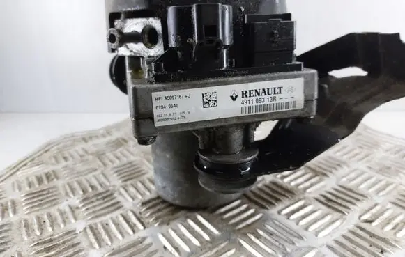 Renault Laguna III Power steering pump 491109313R