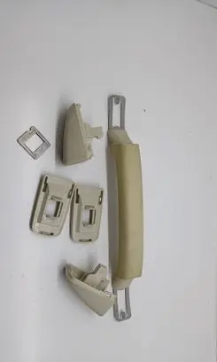 Lexus CT 200H Front interior roof grab handle 7461030270