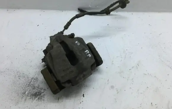 BMW 5 F10 F11 Front brake caliper