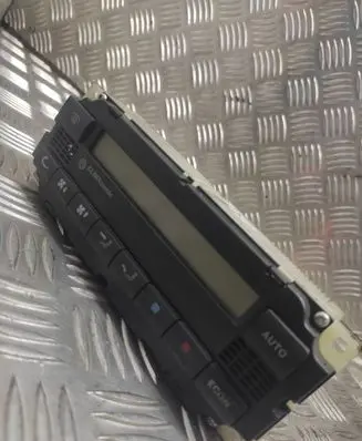 Volkswagen PASSAT B5 Climate control/heater control trim 3B1907044A